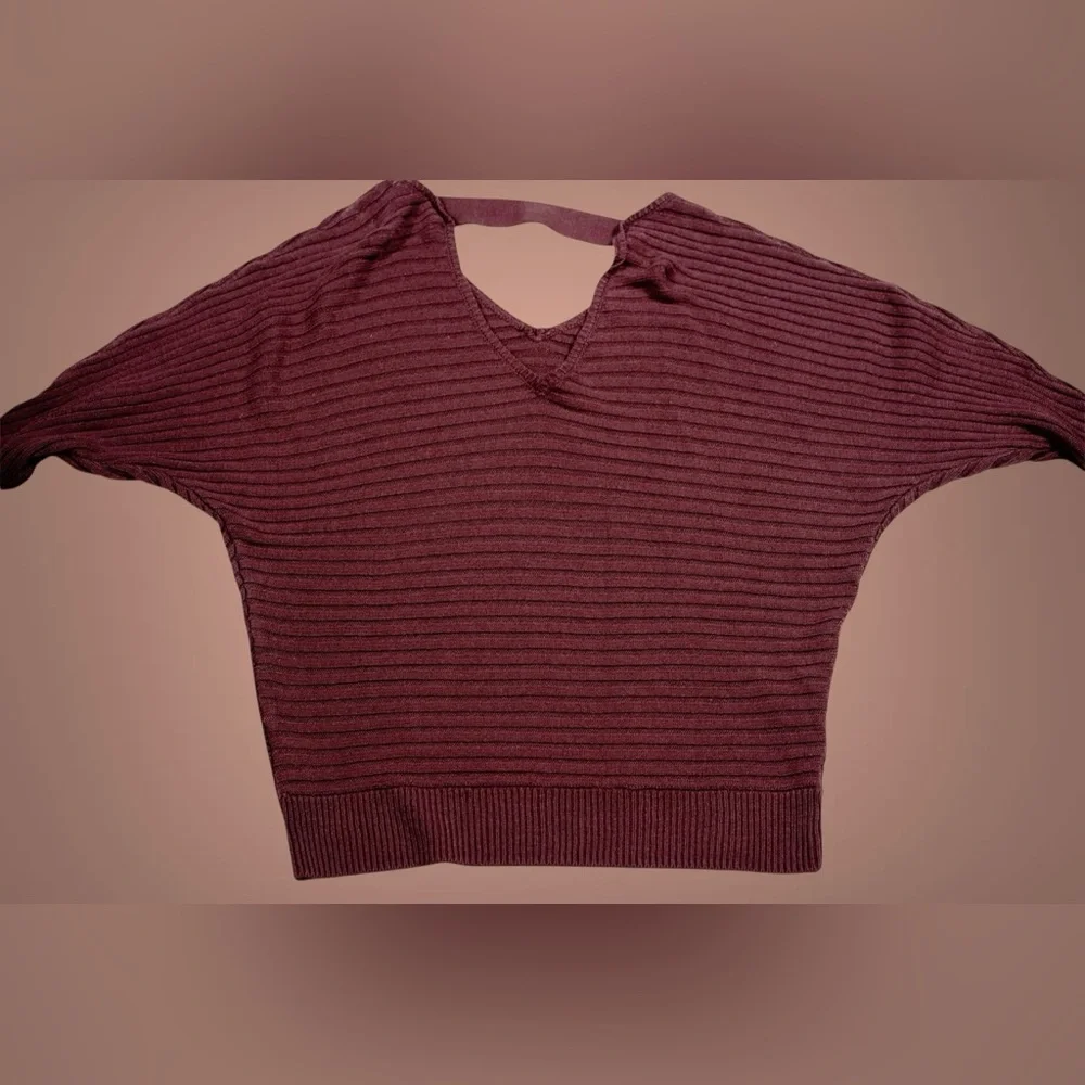 Soho New York & Company Burgundy Open Back Sweater Tunic Knit Pullover – Size M - Picture 8 of 14